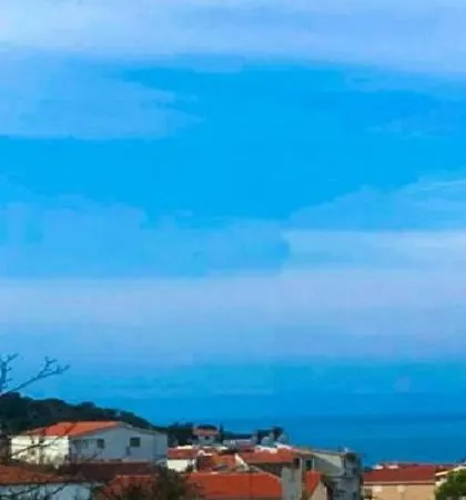 Modern New In * Makarska